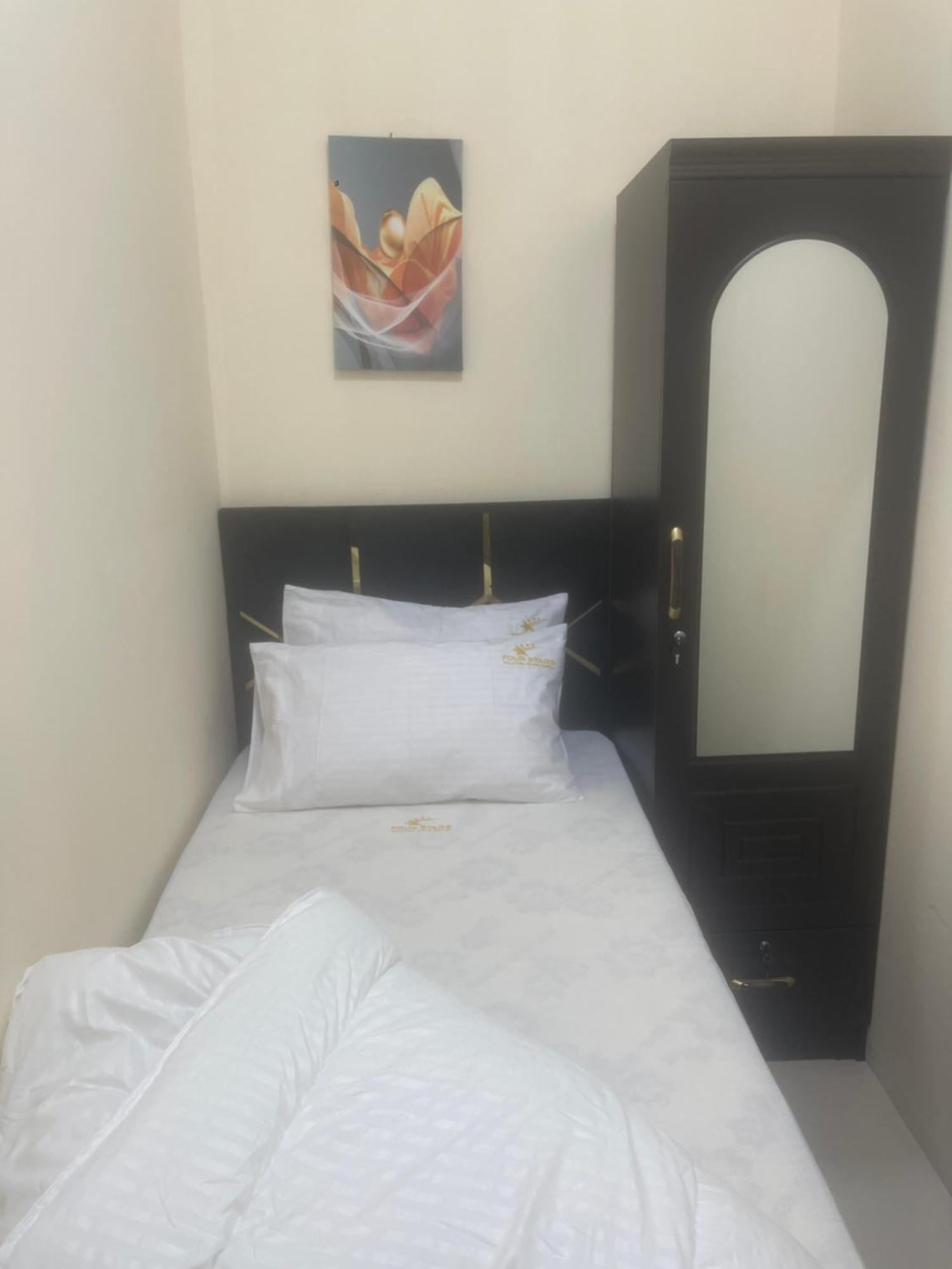 Four Stars Hostel Dubaj Zewnętrze zdjęcie