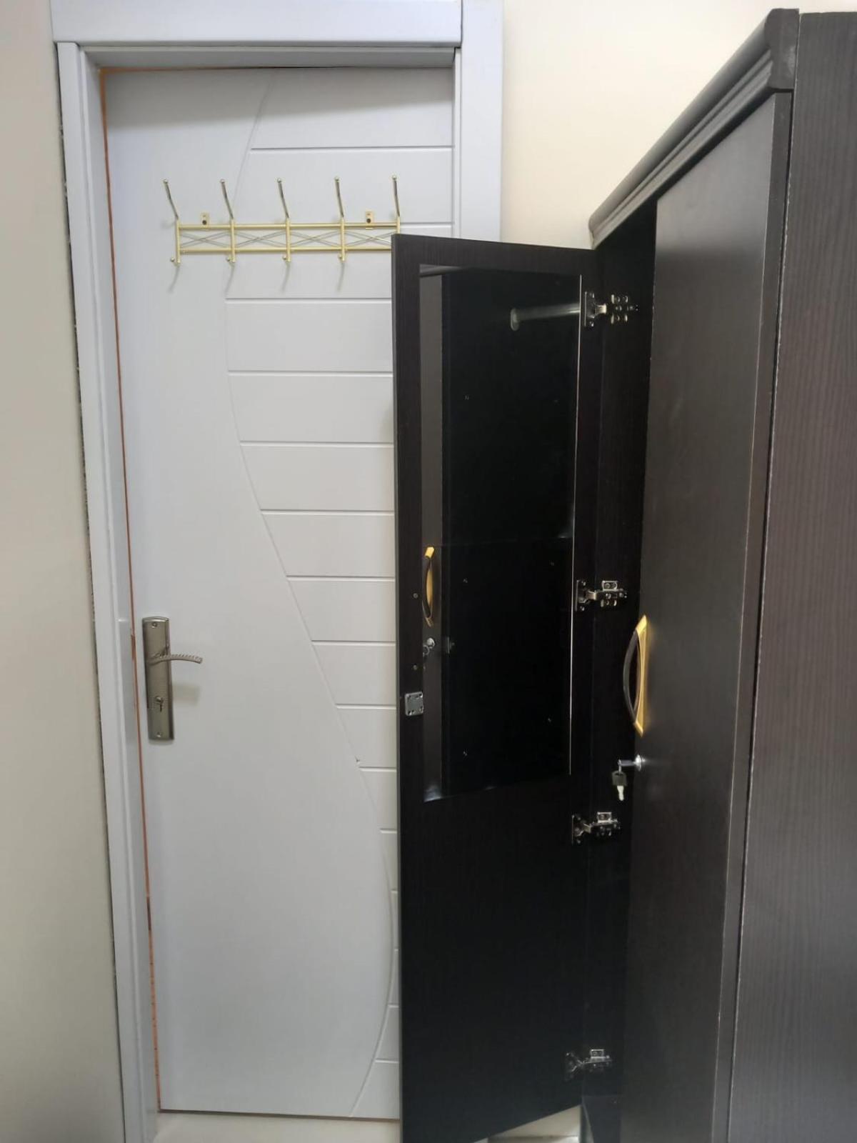 Four Stars Hostel Dubaj Zewnętrze zdjęcie