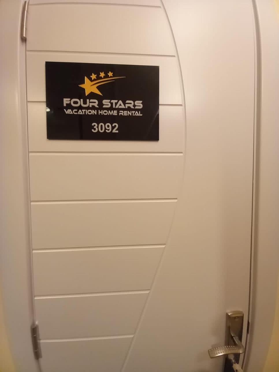 Four Stars Hostel Dubaj Zewnętrze zdjęcie