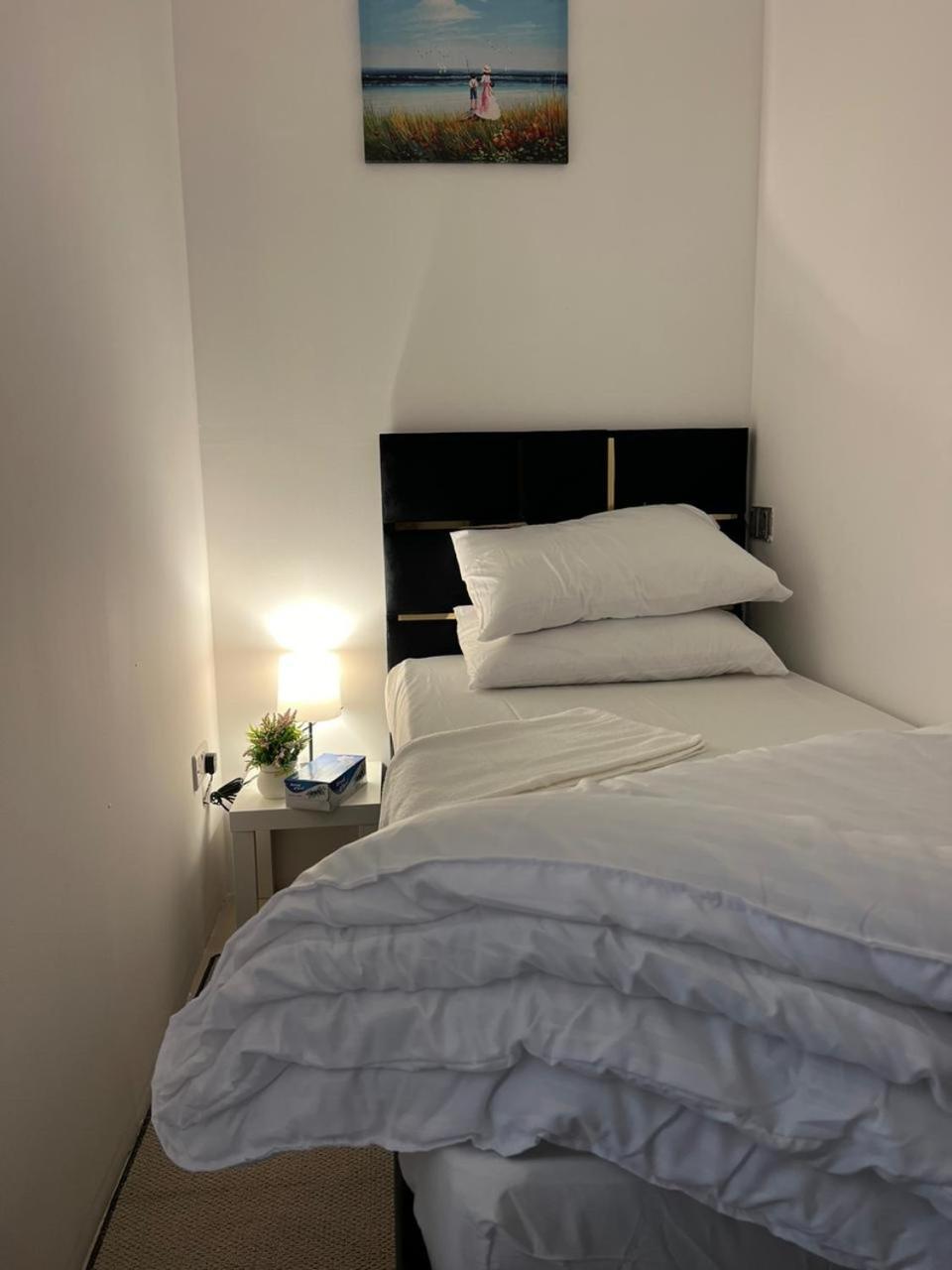 Four Stars Hostel Dubaj Zewnętrze zdjęcie
